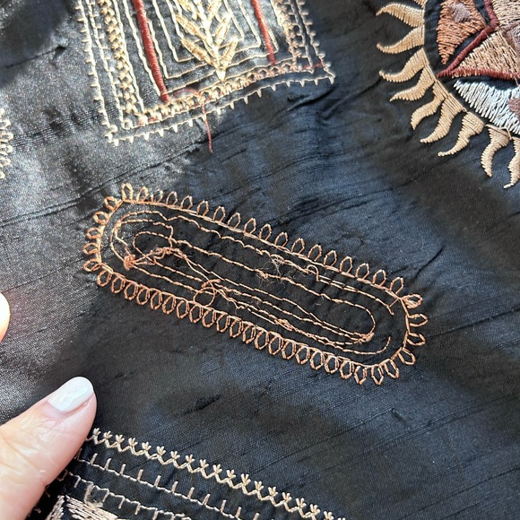 Vintage Chicos 100% Silk Fully Embroidered Jacket. Size 2. 80’s. Golden Girls. - Picture 10 of 13